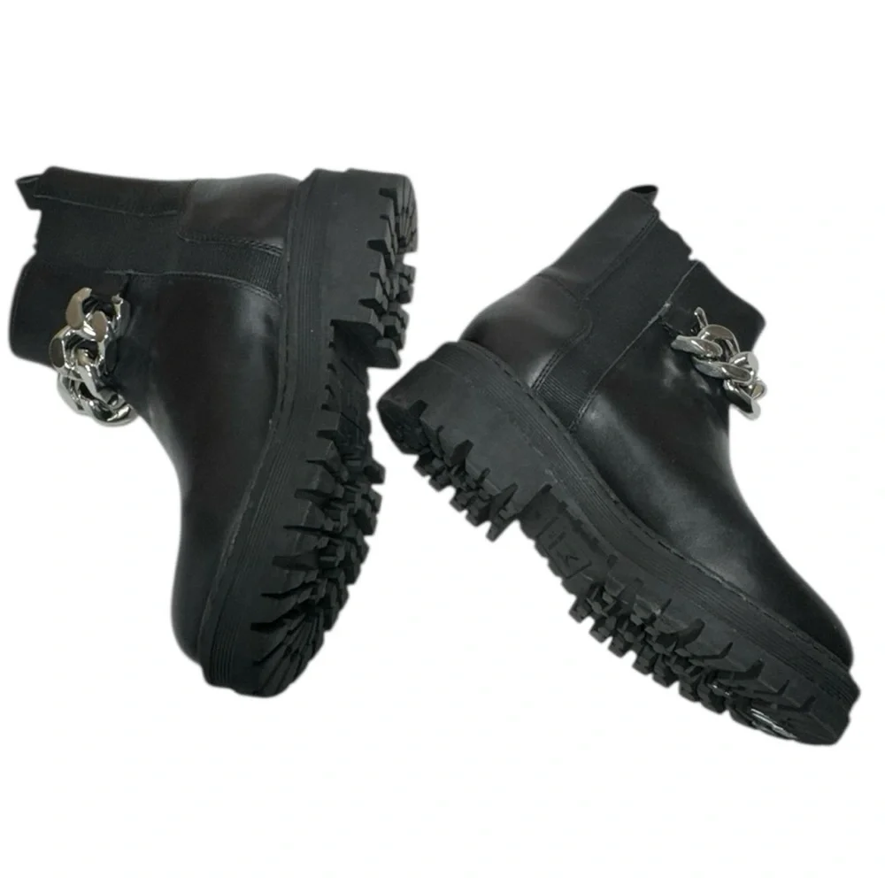 Marc Fisher Ltd Parrie Black Leather Booties Size 5.5